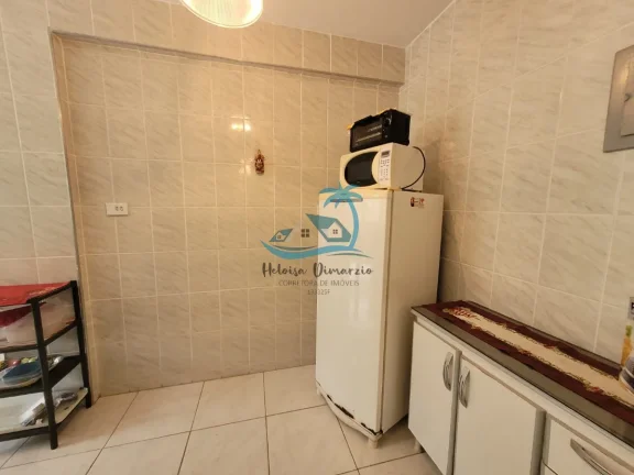 Imagem Ótimo apartamento com 2 dormitórios a venda a 3 quadradas da orla do Perequê-Açu - em Ubatuba.