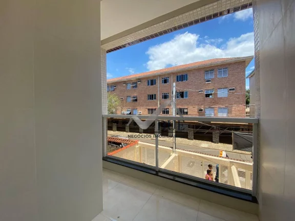 Imagem Casa Sobreposta Alta com 3 dormitórios à venda, 92 m² por R$ 850.000 - Embaré - Santos/SP