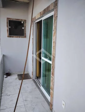 Imagem Casa Duplex 3 Quartos, Suíte e 2 Vagas – Comendador Soares