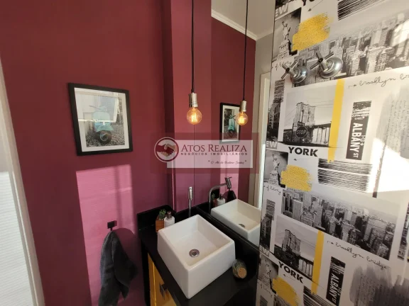 Imagem Se você está procurando um imóvel que reúna conforto, sofisticação e praticidade, essa casa em Rio Bonito - São Paulo é a escolha perfeita para você! Com 2 dormitórios e 1 suíte, essa casa é ideal para quem busca um espaço amplo e aconchegante para acomod