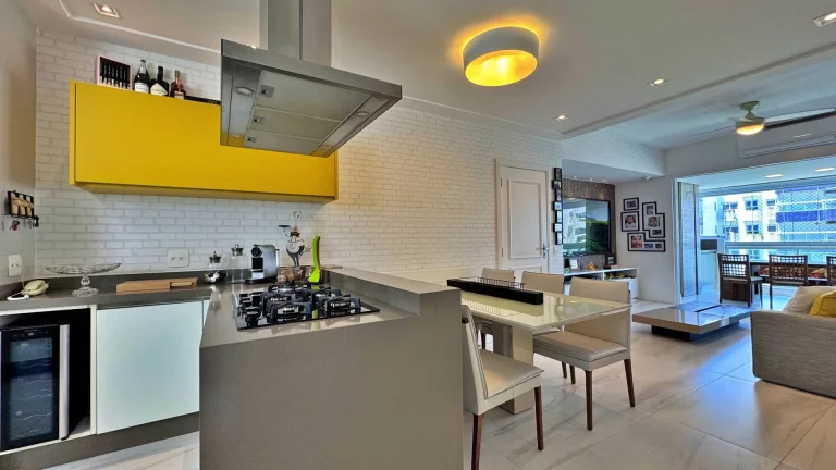 Imagem Apartamento com 3 dormitórios à venda, 102 m por R$ 3.200.000,00 - Riviera