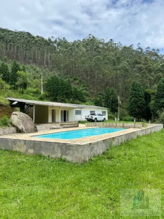 Imagem Chácara com 2 quartos, 12000m2, à venda em Nazaré Paulista