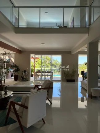 Imagem Excelente Casa à Venda em Valinhos - SP

Esta casa está situada em uma localização privilegiada,...