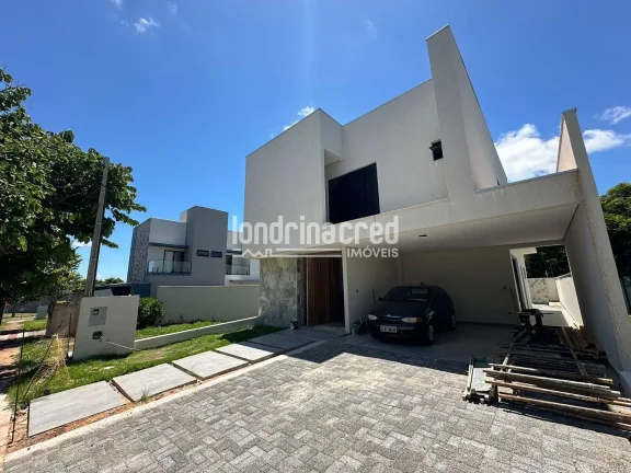 Imagem Sobrado de Alto Padrão em Condomínio Completo com 3 Suítes, Piscina Privativa, 4 Vagas e Lazer Exclusivo com Segurança 24h