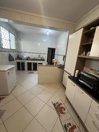 Imagem VENDO CASA COM 480 M², PROX AV.MARECHAL FONTINELLE