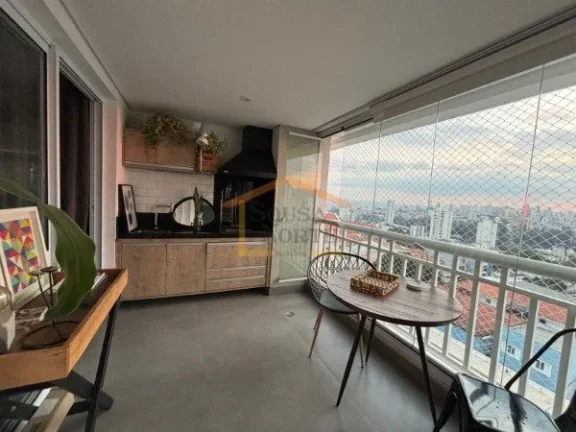 Imagem Apartamento com 87 m², composto por 2 dormitórios, 3 banheiros, possui varanda, box, armários nos...