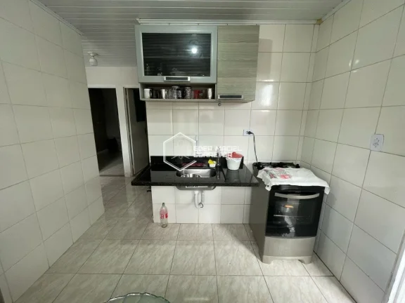 Imagem Você encontrou o lugar certo para morar.
Esta charmosa casa já conta com sala, cozinha e banheiro ...