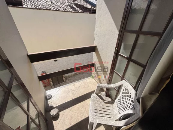 Imagem Casa com 2 dormitórios à venda, 77 m² por R$ 320.000,00 - Peró - Cabo Frio/RJ