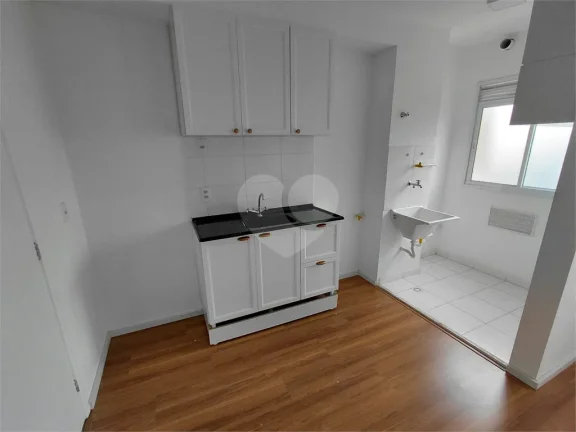 Imagem Apartamento à venda com 2 quartos no condomínio Plug Morumbi, São Paulo - SP