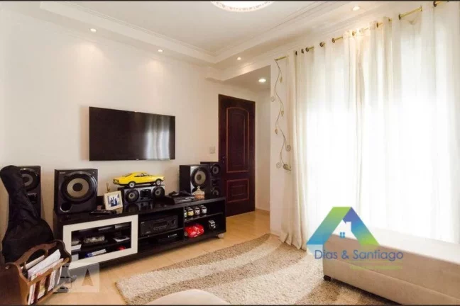 Imagem Apartamento com quintal e churrasqueira em condomínio diferenciado, com 2 dormitórios, 2 vagas com área gourmet excelente localização.