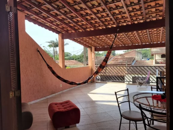Imagem Sobrado com 3 dormitórios à venda, por R$640.000,00 - Jardim São Pedro - Mogi das Cruzes/SP