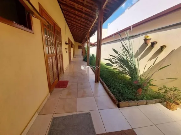 Imagem Casa com 7 dormitórios à venda, 278 m² por R$ 859.000,00 - Jardim Monumento - Piracicaba/SP