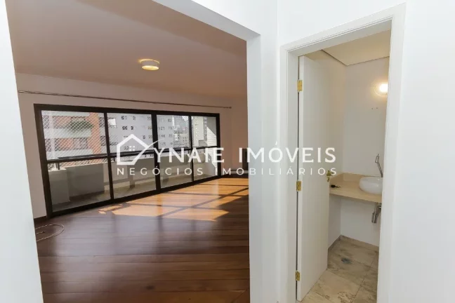 Imagem Apartamento de luxo para locação no Itaim Bibi: 4 quartos, 4 suítes e 184m² de puro conforto em São Paulo-SP!