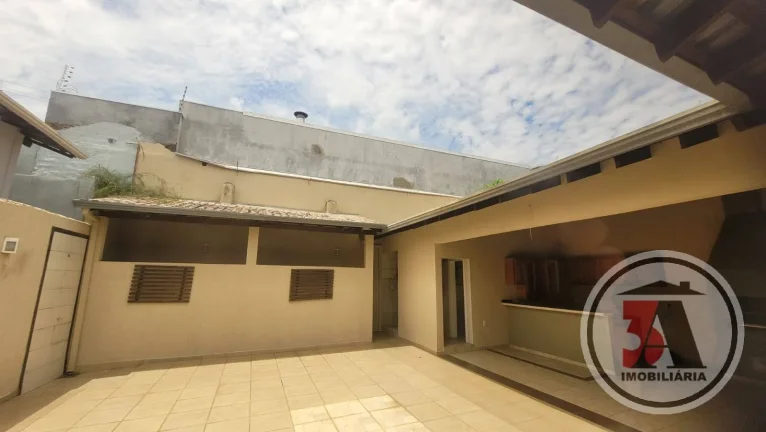 Imagem Casa 260m2 Cond. N.S. Maria Auxiliadora