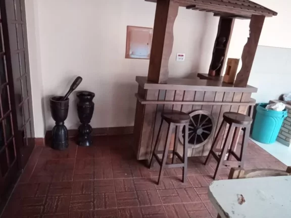 Imagem Casa com 5 dormitórios para alugar, 525 m² por R$ 7.900,80/mês - Caxangá - Suzano/SP