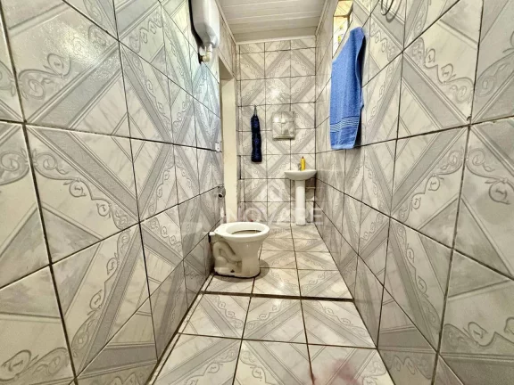 Imagem Casa com 1 dormitório à venda, 115 m² por R$ 180.000,00 - Setor Social - Itumbiara/GO