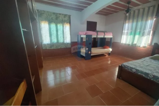 Imagem Duas Casas à Venda em Vilatur – O refúgio perfeito para sua família em um único terreno!