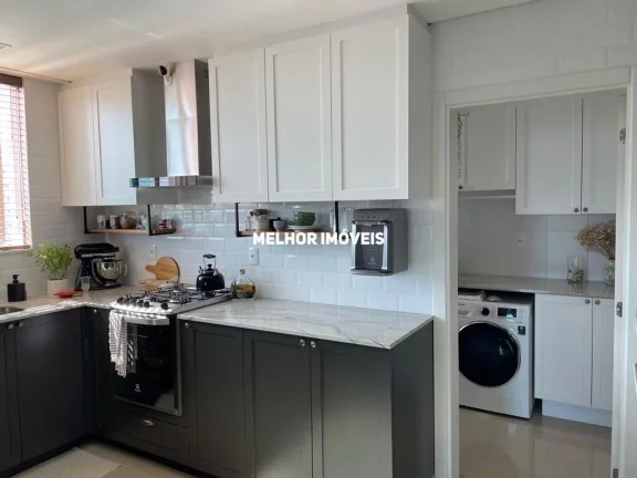 Imagem Apartamento á venda mobiliado com 3 suítes 2 vagas centro Balneário Camboriú