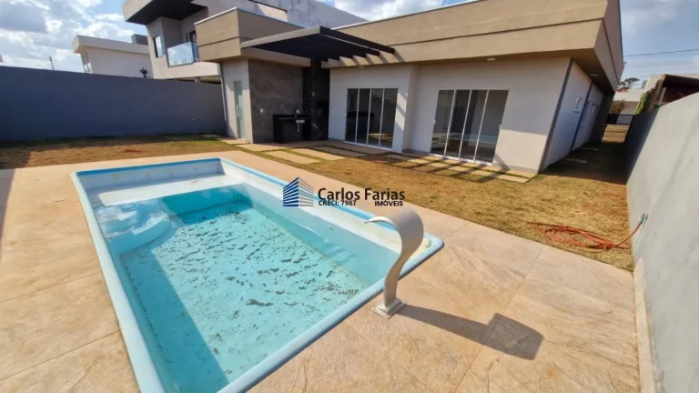 Imagem Casa em Condomínio para Venda em Brasília, Setor Habitacional Tororó (Jardim Botânico), 3 dormitórios, 1 suíte, 3 banheiros, 2 vagas