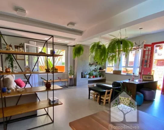 Imagem Linda Casa à Venda no Bairro Itacorubi – Florianópolis-SC