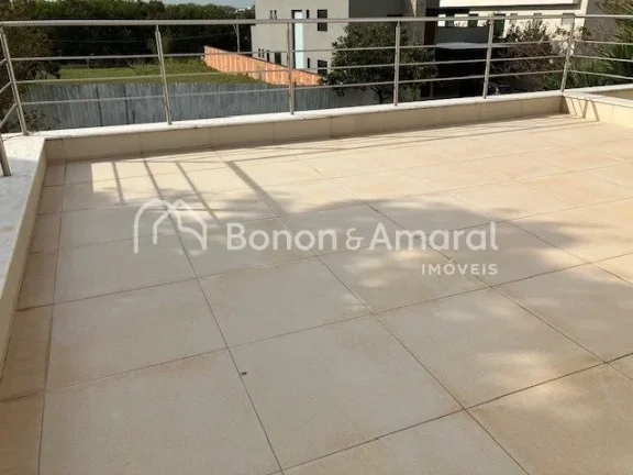Imagem Ampla residência, muita luz natural, cômodos grandes, funcionalidade
483m² área construída em u...
