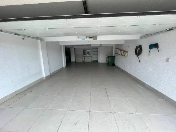 Imagem Casa 3 dormitórios(3 S), 514m2, 04 vagas - Alto dos Ingleses - Florianópolis/SC