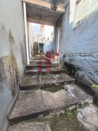 Imagem Casa à venda no Centro de Franco da Rocha-SP: 4 quartos, 1 sala, 2 banheiros, 2 vagas de garagem, 202,00 m² de área.