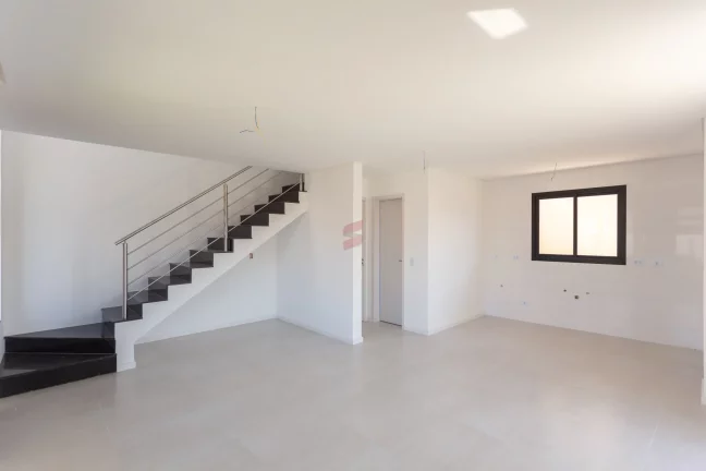 Imagem SOBRADO com 3 dormitórios à venda com 170.36m² por R$ 750.000,00 no bairro Atuba - CURITIBA / PR