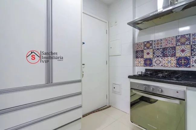 Imagem Apartamento com 3 dormitórios (3 suítes) a venda na Mooca, andar alto. Lazer completo e 2 vagas de garagem e depósito. Varanda com churrasqueira.