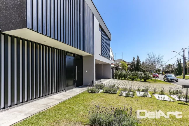 Imagem Residência Alto Padrão - 5 Suítes, Piscina e ELEVADOR no Alphaville Graciosa – 500m² de Sofisticação… Um verdadeiro espetáculo!!!