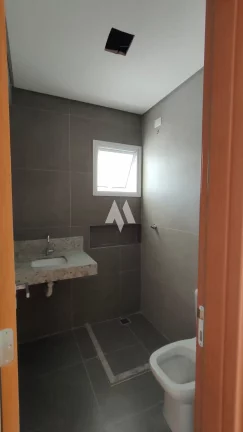 Imagem Casas Sobrepostas Duplex à Venda com 3 Suítes, Piscina e Churrasqueira no Embaré em Santos/SP