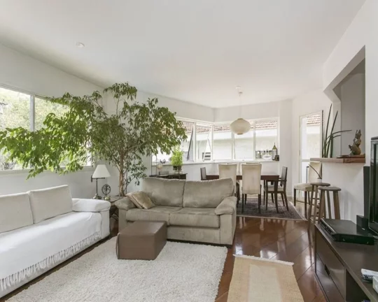 Imagem Apartamento na Vila Madalena com 03 suí­tes e 04 vagas, 205m²