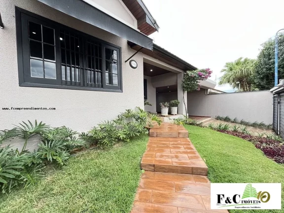 Imagem Casa Comercial para Locação em Limeira, Vila Claudia, 2 dormitórios, 1 suíte, 2 banheiros, 2 vagas