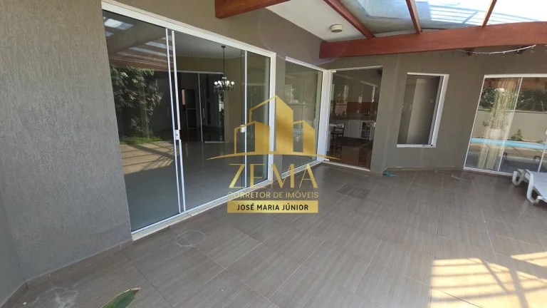 Imagem Sobrado Alto Padrão, Esquina, 04 dorm, Piscina, Gourmet, 281m2, Planejados
