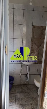 Imagem Galpão Comercial à Venda na Vila Ré, São Paulo-SP: 5 Salas, 4 Banheiros, 8 Vagas de Garagem, 782m² de Área.