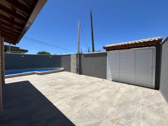 Imagem Casa para Venda em Itanhaém, Gaivota (Praia), 3 dormitórios, 1 suíte, 1 banheiro, 5 vagas