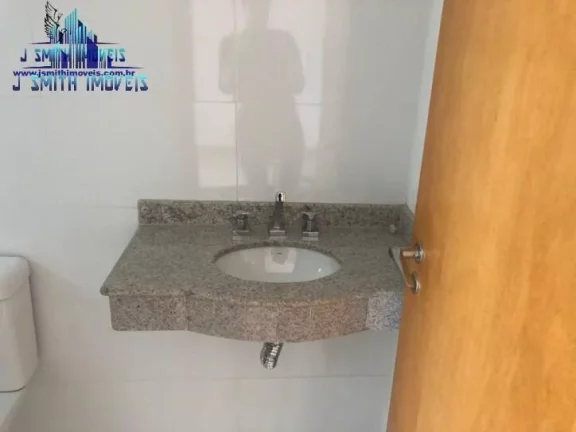 Imagem SOBRADO ISOLADO, EM CONDOMÍNIO FECHADO NO FAZENDINHA. OPORTUNIDADE!!