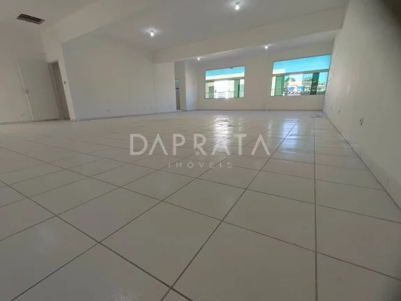 Imagem Salão comercial no centro de Carapicuíba, 150 metros