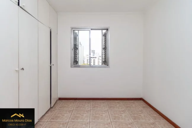 Imagem Apartamento em Pinheiros com 2 quartos, 60m², 1 Vaga de Garagem. Andar alto