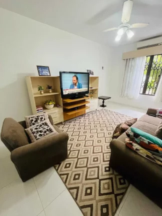 Imagem Casa com 2 dormitórios sendo 1 suíte e 10 vagas sendo 3 cobertas - Costa e Silva | Joinville/SC