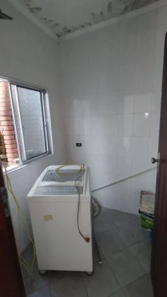 Imagem Sobrado com 3 dormitórios para alugar, 350 m² por R$ 3.150,00/mês - Parque Marajoara - Santo André/SP