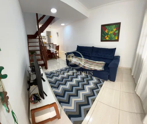 Imagem SOBRADO À VENDA COM 3 DORMITÓRIOS NO CENTRO DE UBATUBA-SP