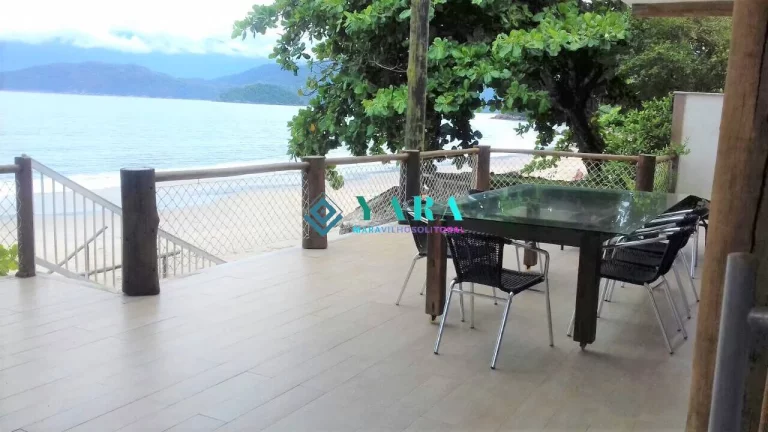 Imagem Ubatuba casa pé na areia -Almada