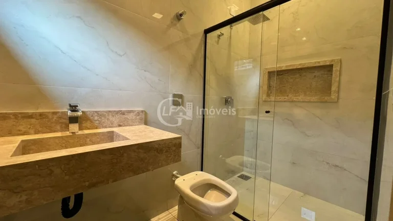 Imagem Casa à venda na Vila Vilas Boas em Campo Grande-MS: 3 quartos, 3 suítes, 3 salas, 2 banheiros, 4 vagas de garagem, 180m².