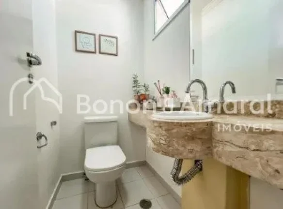 Imagem Excelente oportunidade de residência na região do Alphaville em Campinas. Esta casa conta com 4 do...
