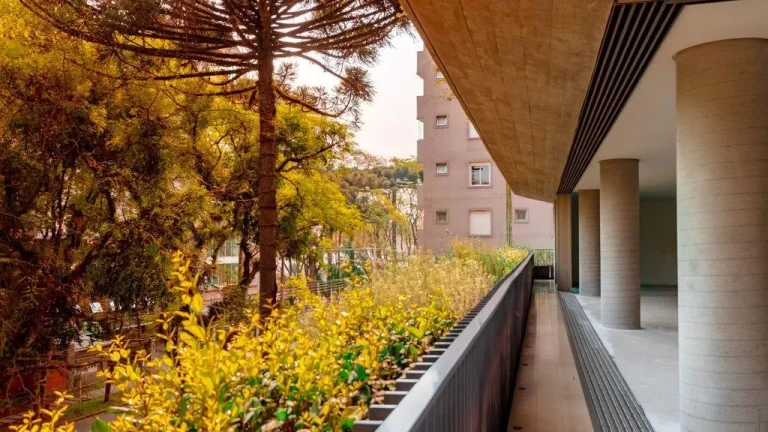 Imagem Apartamento para Venda em Curitiba, Cabral, 4 dormitórios, 4 suítes, 4 banheiros, 4 vagas
