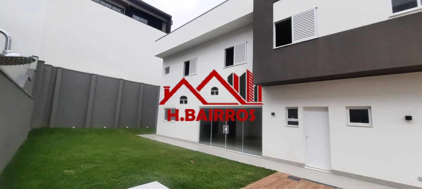 Imagem Casa com 04 Dormitórios à Venda - Jaguary - São Jos?(C) dos Campos