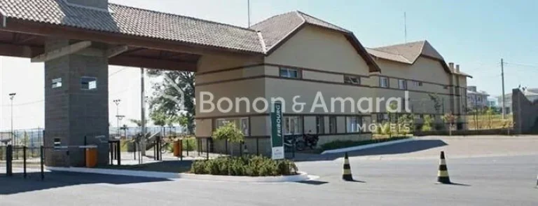 Imagem Casa com 4 Quartos e 6 Banheiros com 446,00m² à venda no Swiss Park