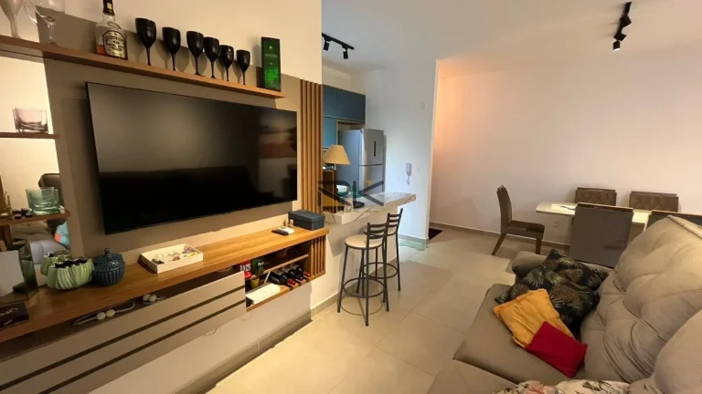 Imagem APARTAMENTO PRAIA GRANDE com 2 dormitórios sendo 1 suíte,1 vaga de garagem,varanda gourmet com churrasqueira,sala 2 ambientes