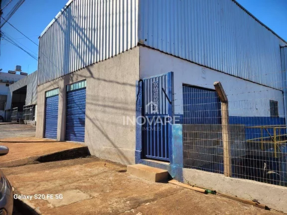 Imagem Galpão para alugar, 260 m² por R$ 3.000,00/mês - Setor Santa Rita - Itumbiara/GO